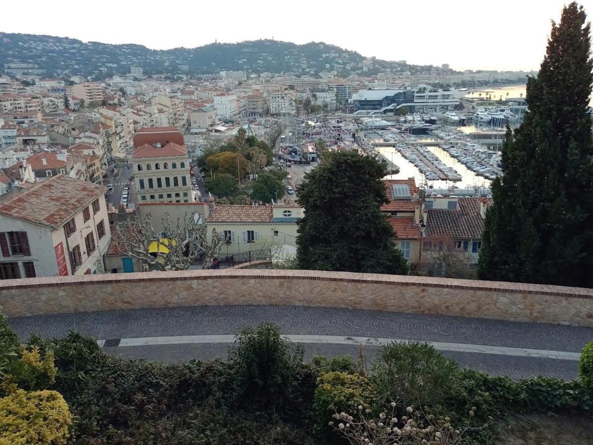 Proche du Palais des Festivals et de la Plage-petits prix car ménage fait par le voyageur Cannes Extérieur photo