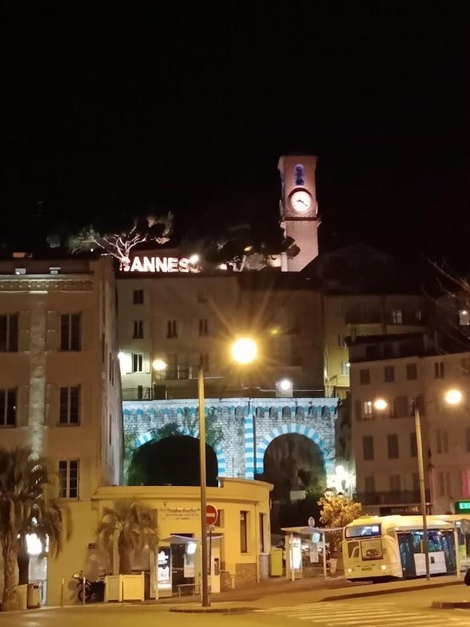 Proche du Palais des Festivals et de la Plage-petits prix car ménage fait par le voyageur Cannes Extérieur photo