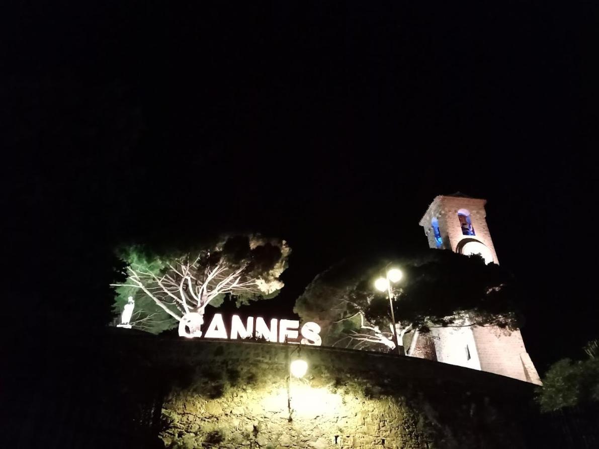 Proche du Palais des Festivals et de la Plage-petits prix car ménage fait par le voyageur Cannes Extérieur photo
