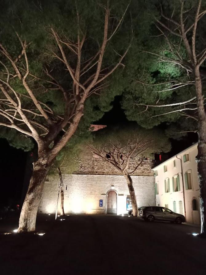 Proche du Palais des Festivals et de la Plage-petits prix car ménage fait par le voyageur Cannes Extérieur photo
