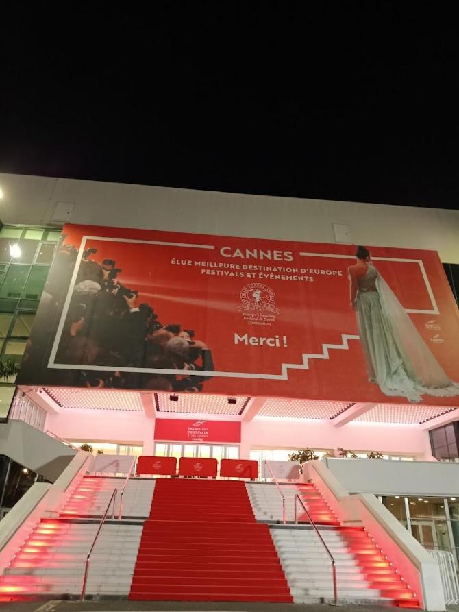 Proche du Palais des Festivals et de la Plage-petits prix car ménage fait par le voyageur Cannes Extérieur photo